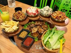 -肥肥虾庄·金牌油焖大虾(杨园滨江时代walk店)