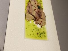 -尚9·一滴水江景中餐厅