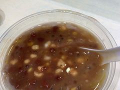 冬三宝-百花传统甜品店(原址店)