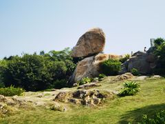 -东山风动石景区