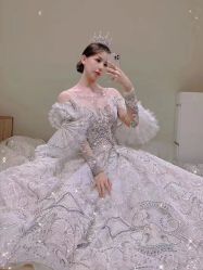 -GRACE KELLY婚纱与礼服(北京店)