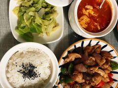 -鲸育宝宝月嫂(徐汇店)