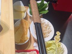-焱三乐四川火锅店(经纬街店)