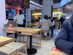 -魔都三兄弟酸辣粉·蘸卤炸串(虹桥万科店)