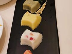 四色定胜糕-得月楼·省级非遗·传统苏帮菜(观前店)