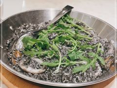 -港丽餐厅(高德置地店)