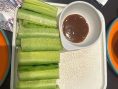 -川流不息·地道川菜·小龙虾(松东路店)