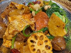 -阿上阿上麻辣香锅&麻辣烫(朝阳蓝色港湾店)