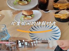 -必胜客(会展店)