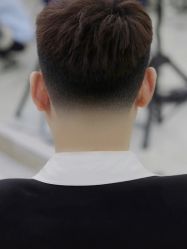 -海文先生国潮烫染男士理发馆