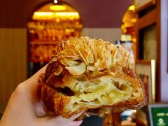 -MEEBO KAFEE米咖焙坊(虹桥路店)