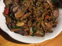 笋干腊肉-柴火农家饭(遇龙河店)