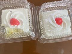 -红宝石·鲜奶小方·海派西点房(浦三店)