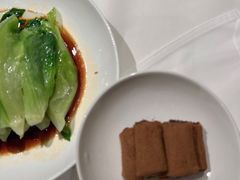 -贝勒爷·酥不腻烤鸭