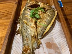 罗布泊烤鱼-纳瓦新疆菜(银都店)