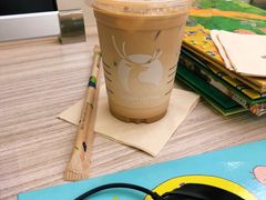 生椰拿铁-瑞幸咖啡(前海卓越时代广场店)