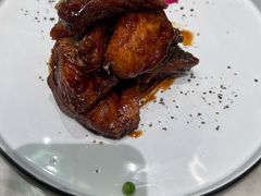 本帮熏鱼-蝶园·装修中(BFC外滩金融中心店)