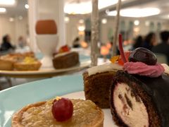 -The Diamond Jubilee Tea Salon at Fortnum & Mason