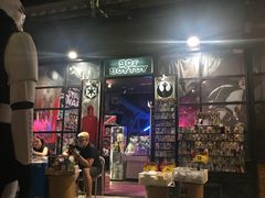 -席娜卡琳火车铁道夜市