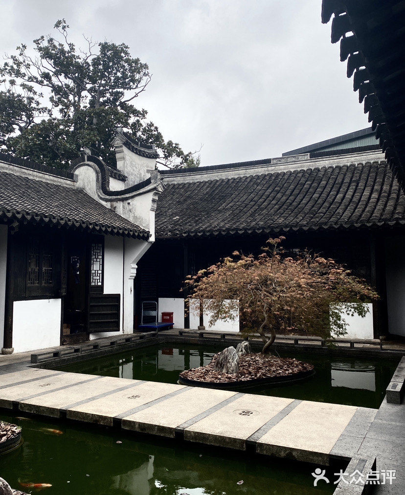 一尺花园奇幻漫游记