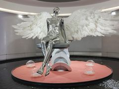 -涨巢·潮玩水疗局