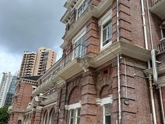 -香港大学