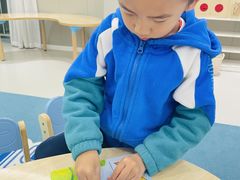 -红黄蓝成长中心(海淀上地店)