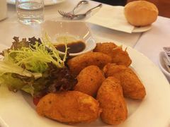 炸马介休球-沙利文餐厅(南湾街店)