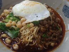 -丁丁猫重庆小面(徐州路店)