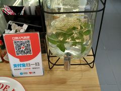 -威克特披萨汉堡