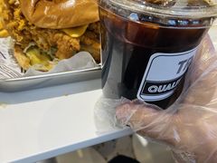-TRIPS BURGER(大钟寺店)