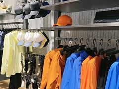 -ARC'TERYX始祖鸟(北京王府中环店)