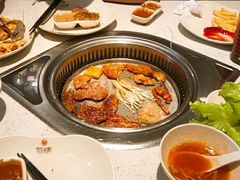 -佰烧海鲜烤肉火锅自助(世茂国际广场店)