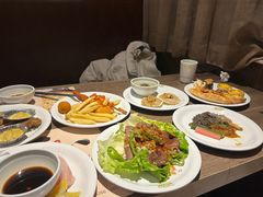 -好伦哥比萨烤肉自助(昌平航母店)
