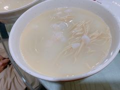 虾仁煨面-花园茶楼(兴城西路店)