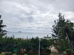 -亚龙湾中心广场