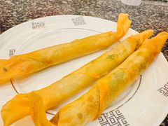 虾仁荠菜春卷-耿福兴(凤凰美食街店)