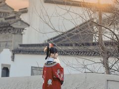 -汉仪华裳汉服馆(豫园店)