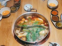 -礼舍·和牛火锅·烤肉·料理餐厅(华茂店)