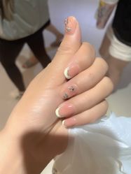 -By.2一站式美甲美睫