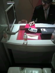 -Zbird钻石小鸟·钻戒婚戒定制高端珠宝私人定制中心
