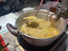 -禄婶鸡煲·打边炉