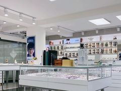 -潘多拉眼镜·蔡司依视路明月(潘家园店)