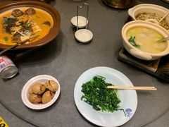 -江宴渔村·鱼鲜土菜(紫荆广场店)