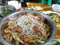 -弓虽昌焖烧鸡(大竹林店)
