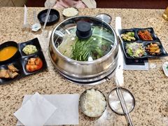 -真利味·脊骨火锅·正宗韩国料理(韩乐坊店)