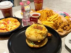-必胜客(上海新南方商城PH店)