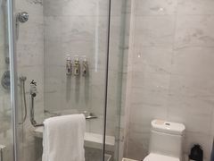 -上海漕河泾万丽酒店