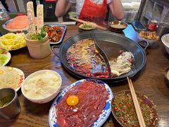 -萍姐火锅·公路夜市(武汉首店)