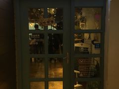 门面-共舞时光猫咖·狗咖(新街口店)